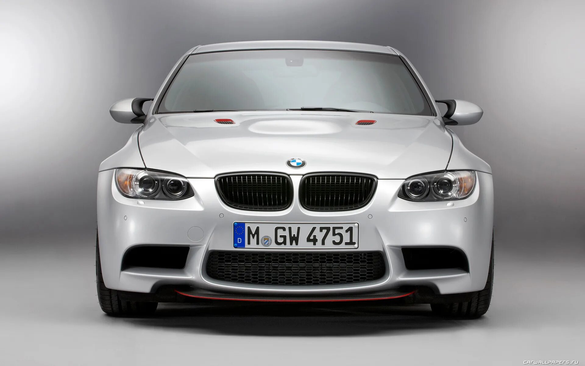 Автомобиль bmw 3. BMW m3 e90 CRT. BMW e90 m3 2012. BMW m3 CRT 2011. BMW m3 e90 2011.