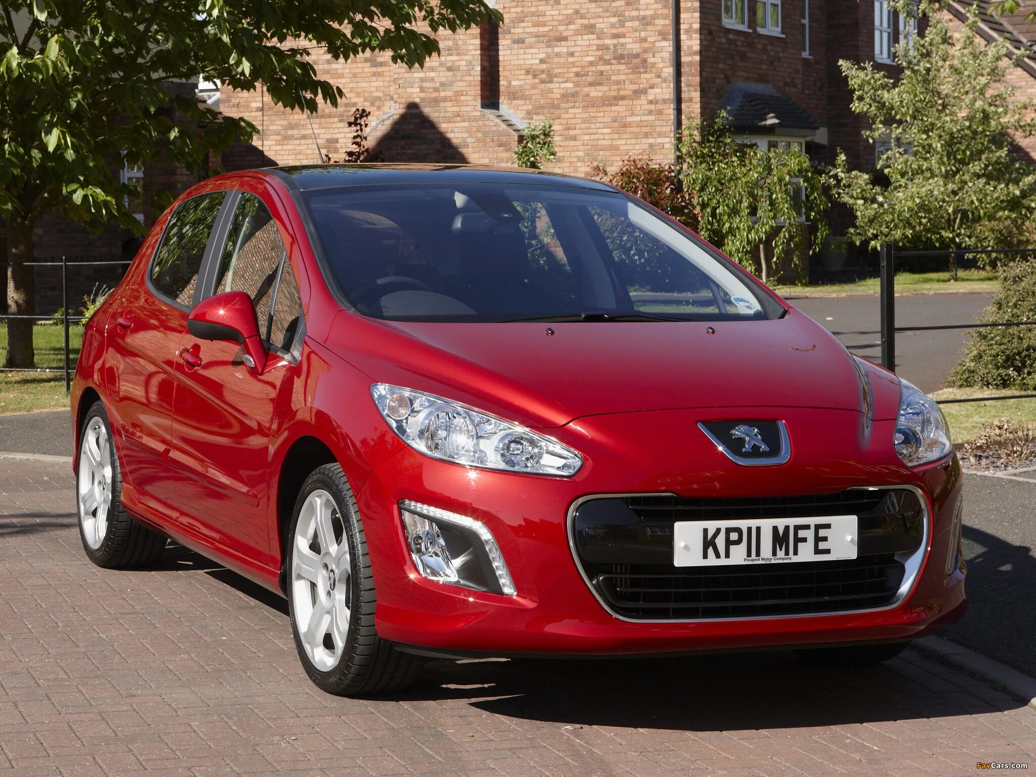 Пежо 308 краснодар. Peugeot 308. peugeot 308 2012. пежо 308 2011. peugeot 308 2011.