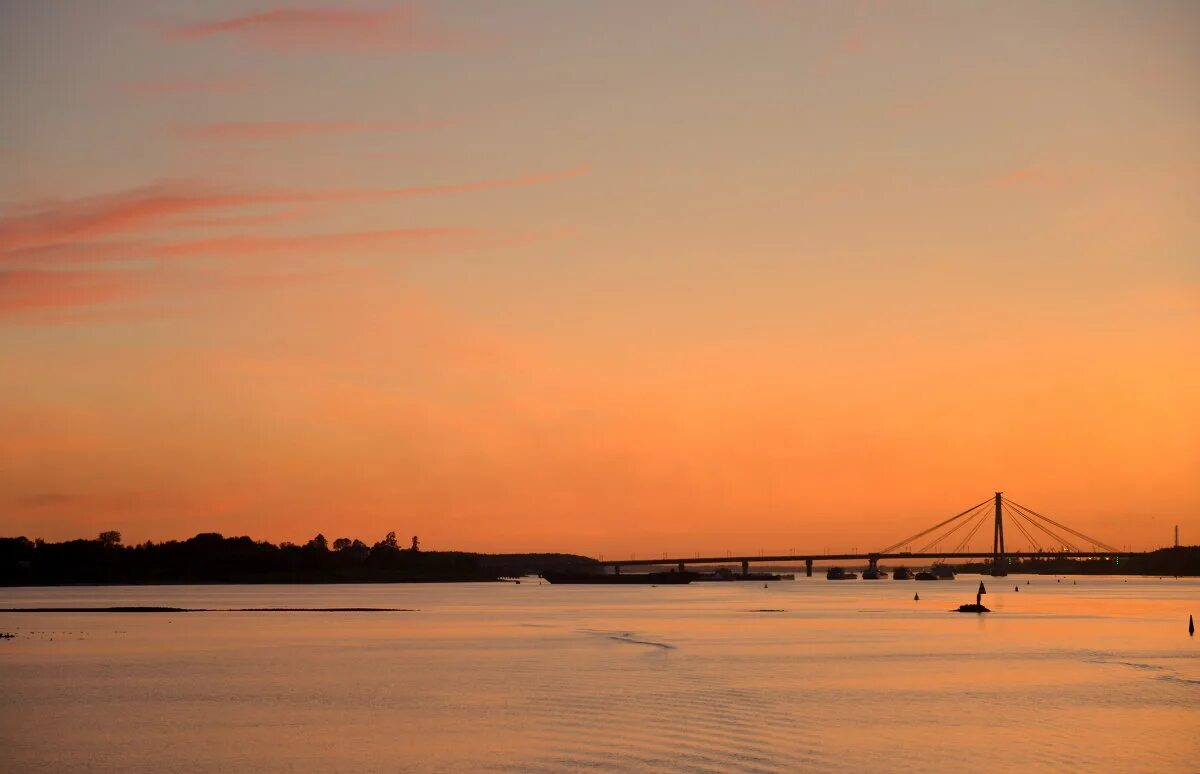 Когда будет восход сегодня. Закат череповец. Череповец красивые места. Рассвет череповец. Закат солнца.