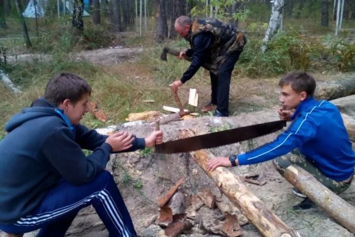 Ломовка пензенская область лунинский. Погода в родниках лунинского. Слет юных туристов. Родник село бибиково. Село березенки пензенская область.