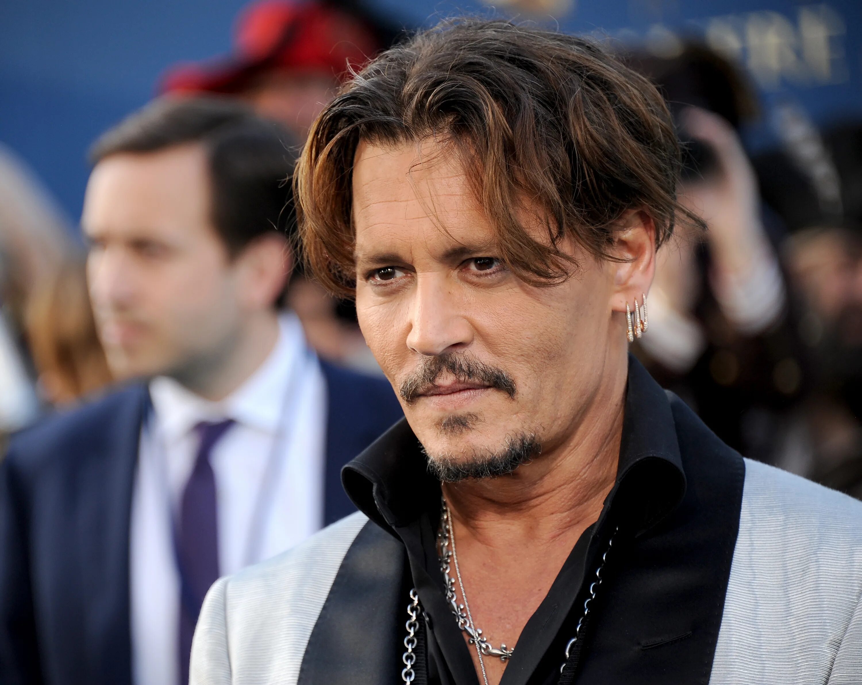 Джонни депп сейчас 2022. Джонни депп. Джонни депп фото 2021. Сколько лет деппу сейчас. Джонни депп.