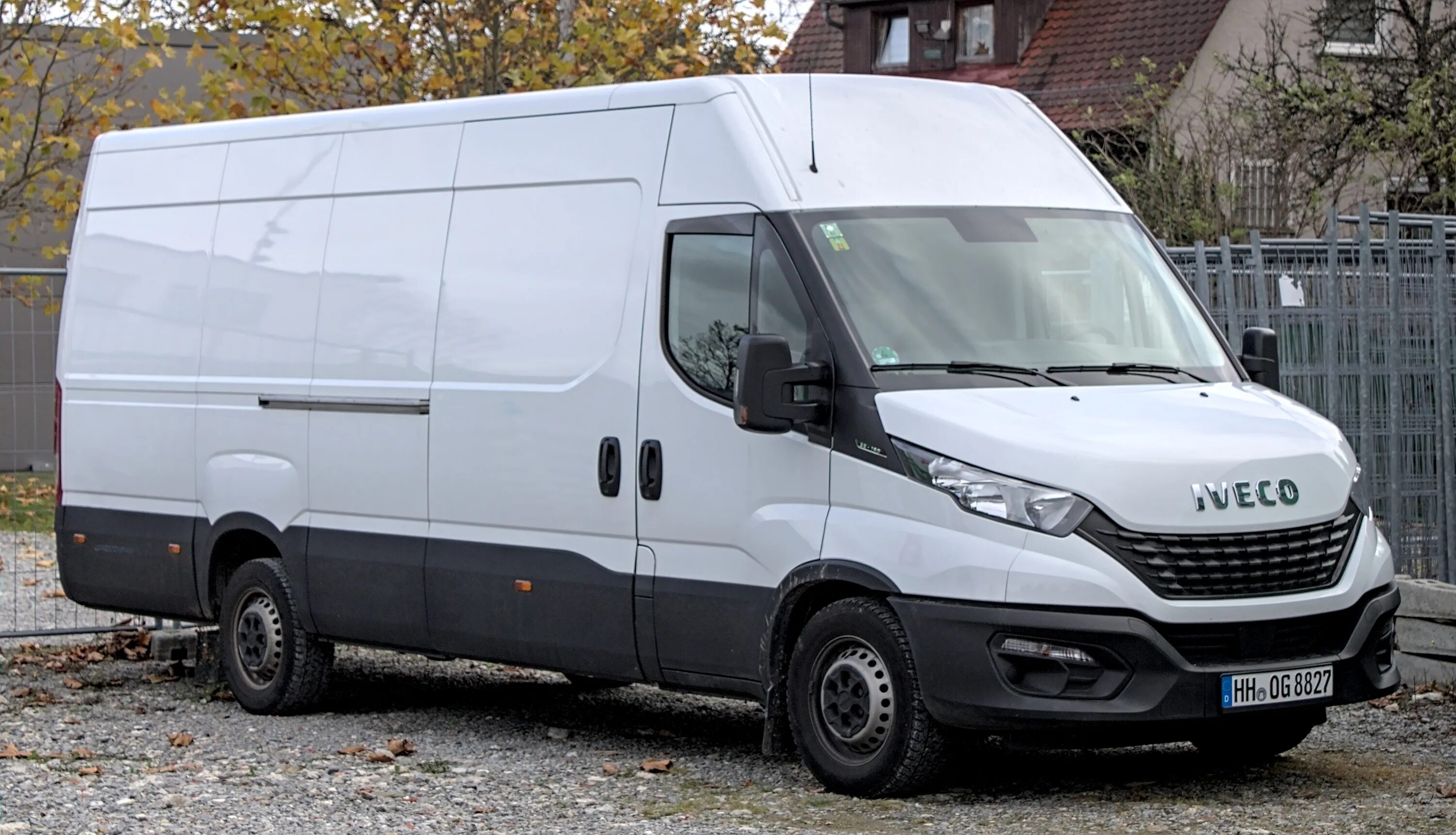 Iveco Daily 2014. Ивеко Спринтер. Спринтер Iveco пассажирский. Ивеко дейли 2014