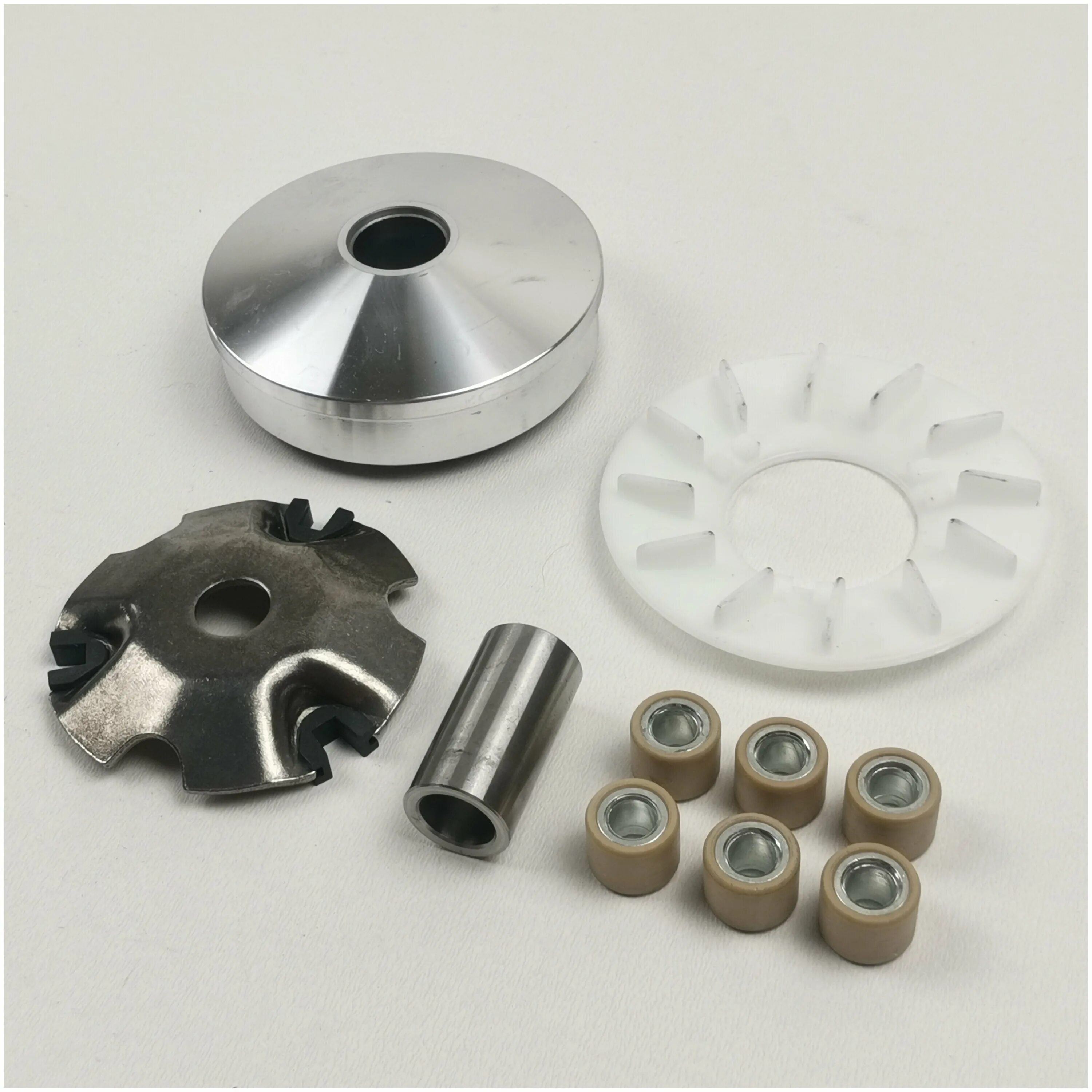 Втулка вариатора suzuki ag50. Вариатор 4т скутера. Вариатор передний 152qmi, 157qmj. Передний вариатор сузуки сепиа. Комплект вариатора 150 сс купить в бишкеке.