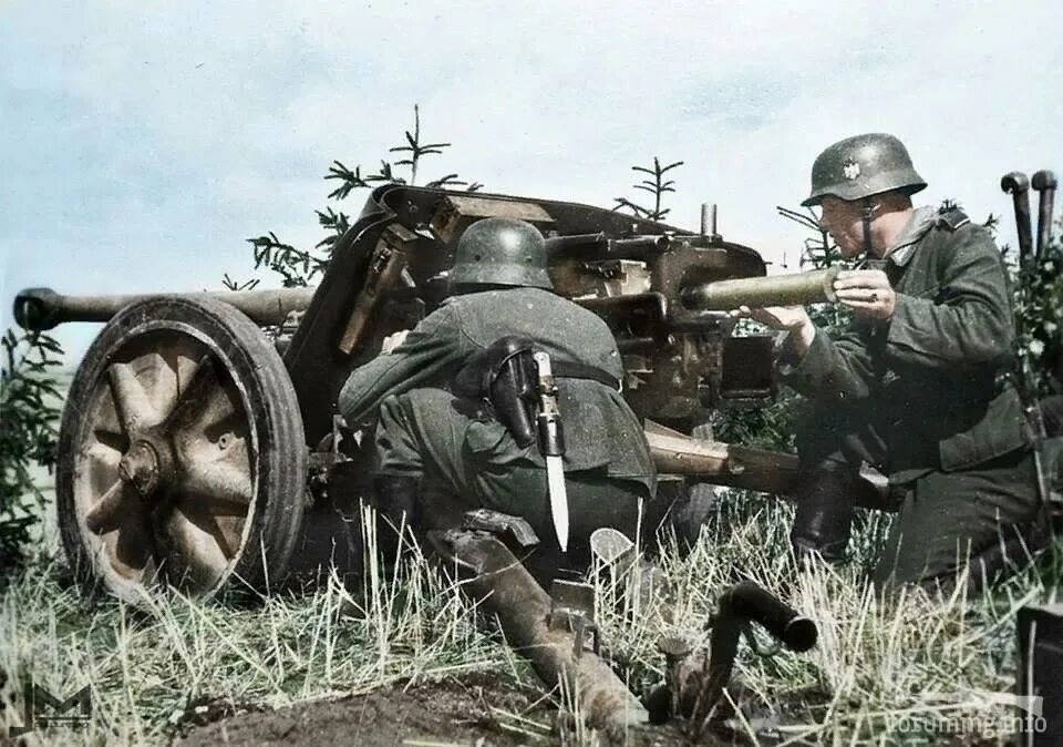 Вторая мировая 18. Артиллерия вермахта 1941. Противотанковая пушка вермахта Pak 38. Противотанковая пушка вермахта Pak 50. Артиллерист Германии второй мировой войны.