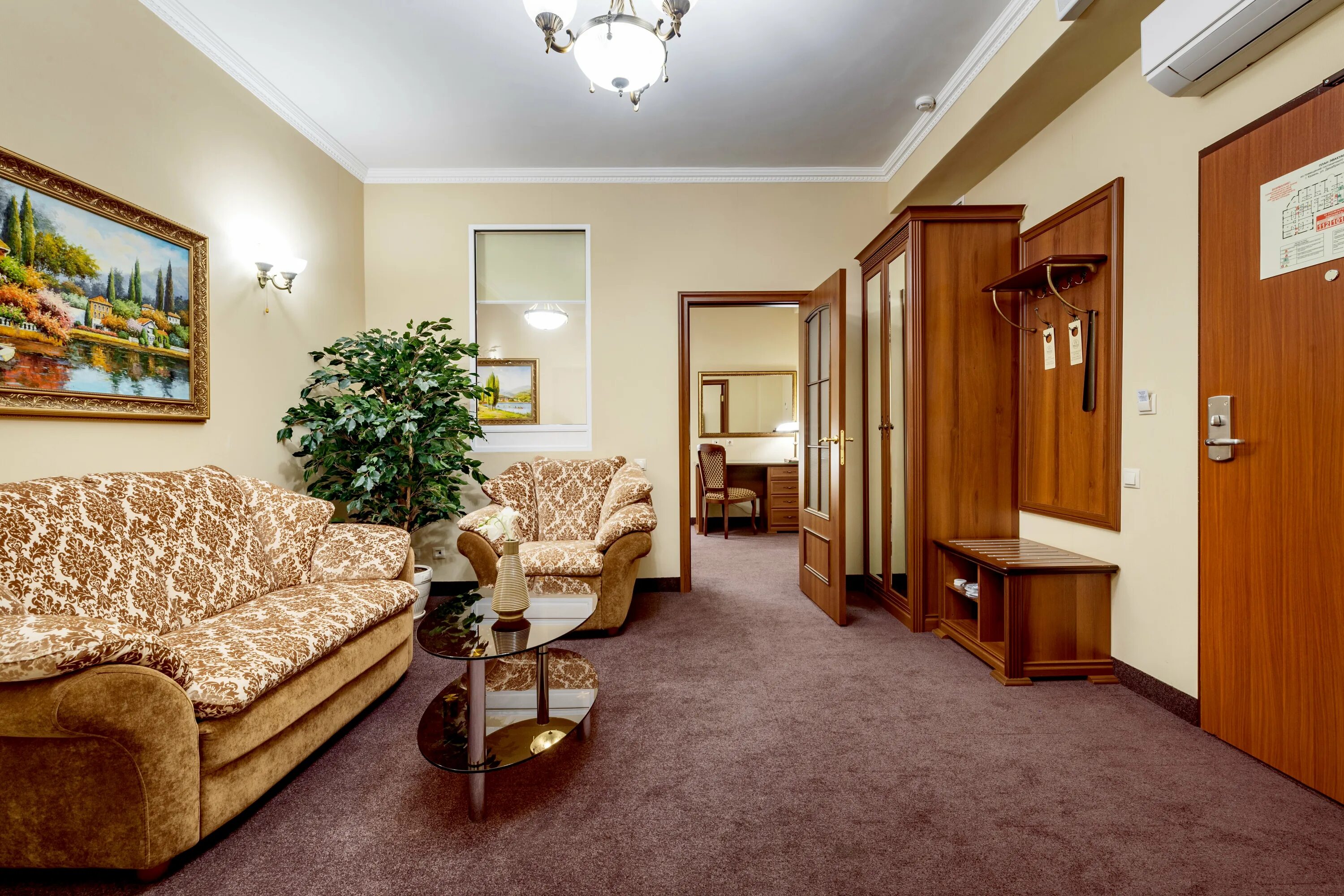 Сулейман палас 4*. Гранд отель казань 4. Отели казани в центре города. Гостиница татаринн казань. Декабристов, 85г, казань.