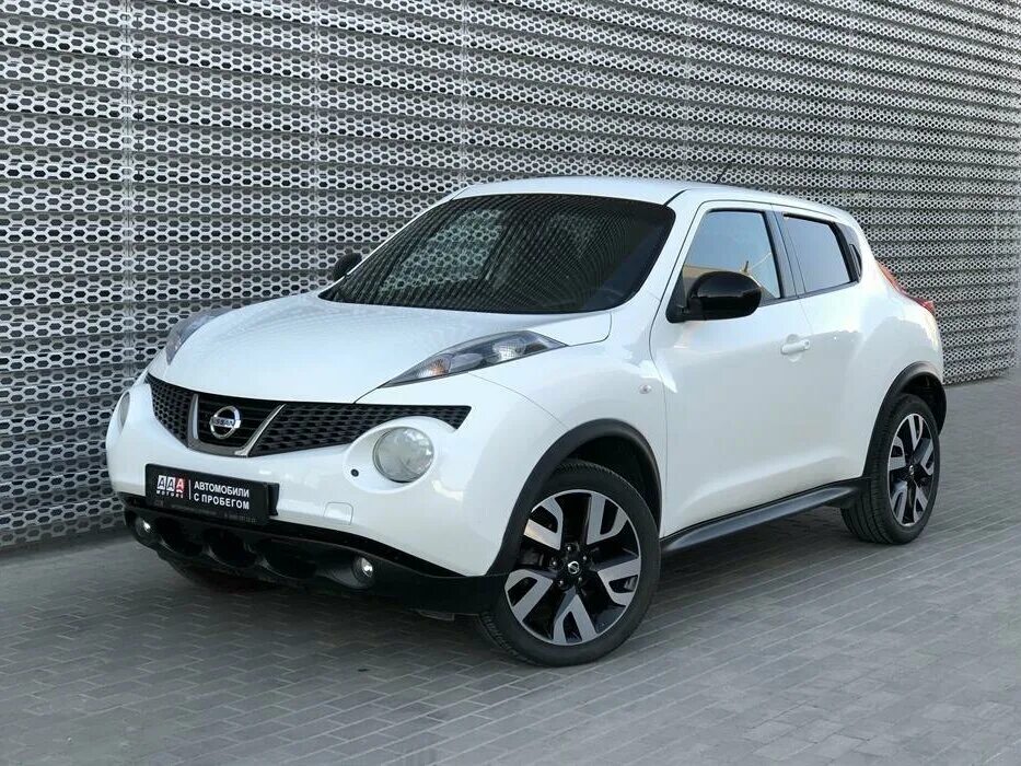 Nissan juke 2013 красный. ниссан джук 2013г. Nissan juke 2013. Nissan juke 1. ниссан джук 2013.