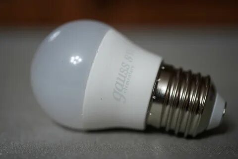 Лампа gauss 8w