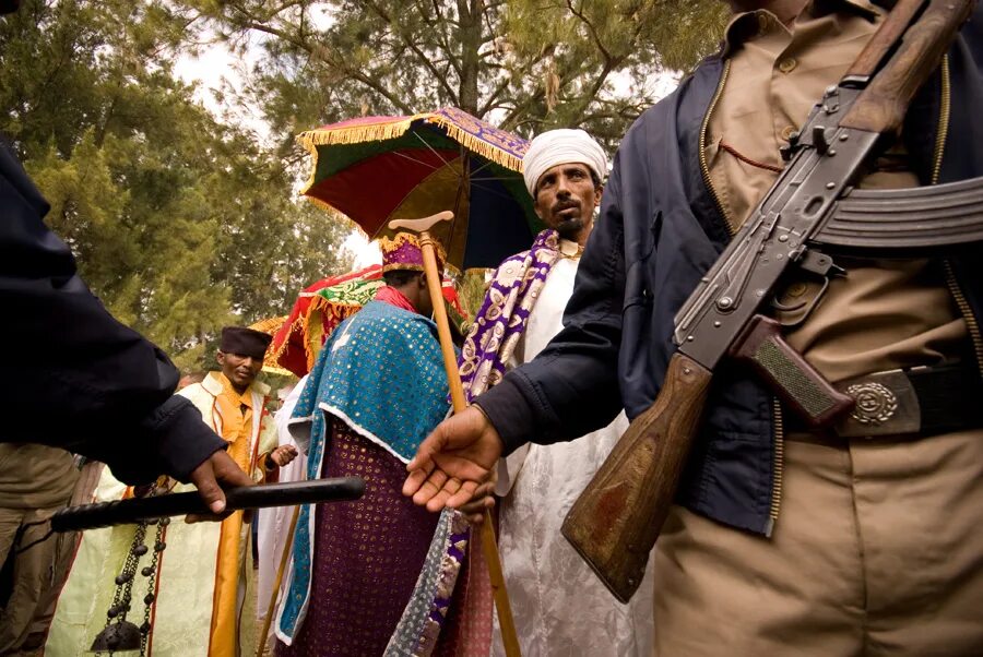 попалась птичка читать полностью. попалась птичка читать полностью. державин поймали птичку голосисту. пой птичка пой державин. попалась птичка милена.