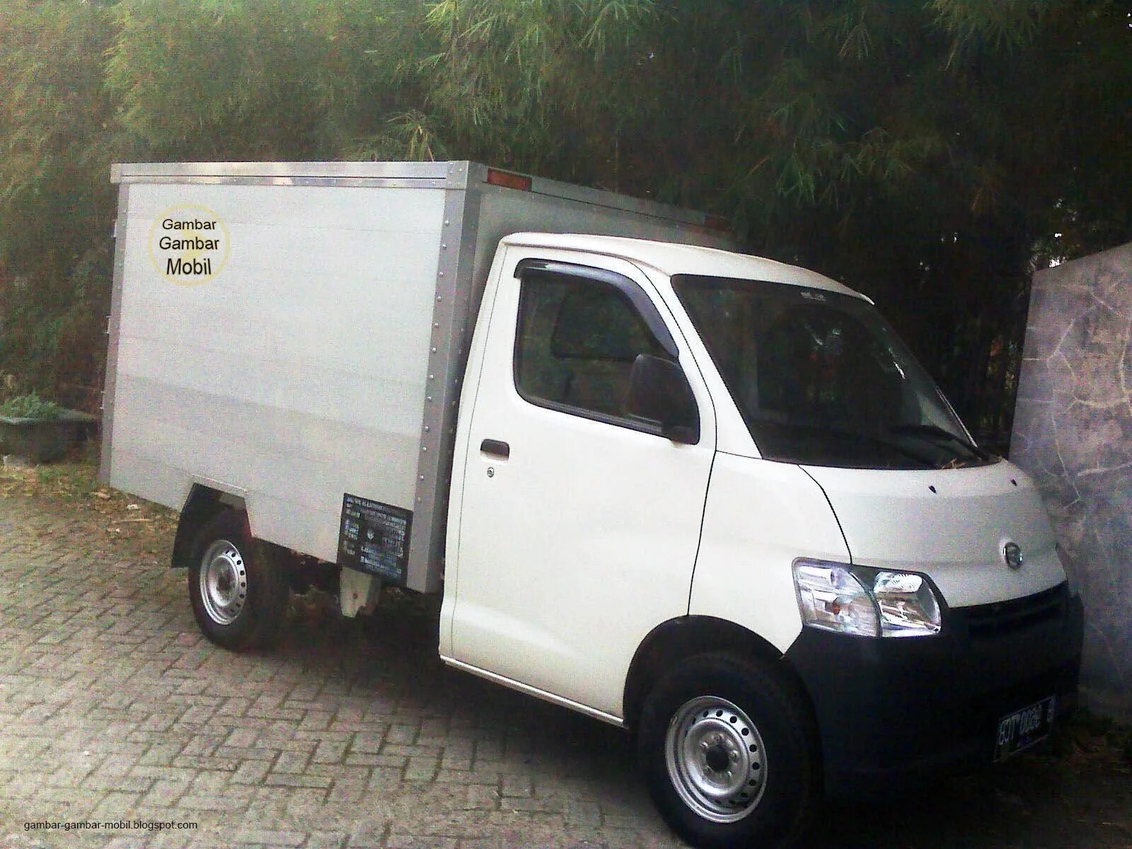 Gran mobile. Daihatsu grand max. mobil box. гранд мобил. н бокс, дайхатсу мув, н вегон вместе.