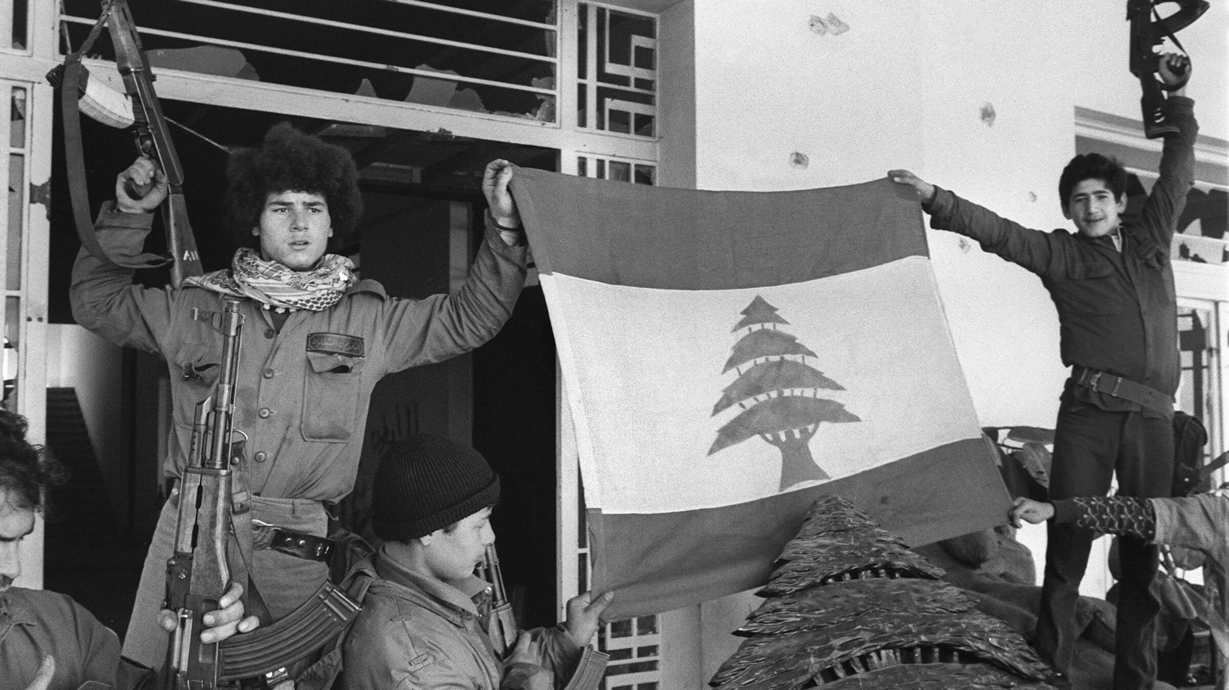 Апрель 1975 года. Гражданская война в ливане 1975-1990. бейрут гражданская война 1975.