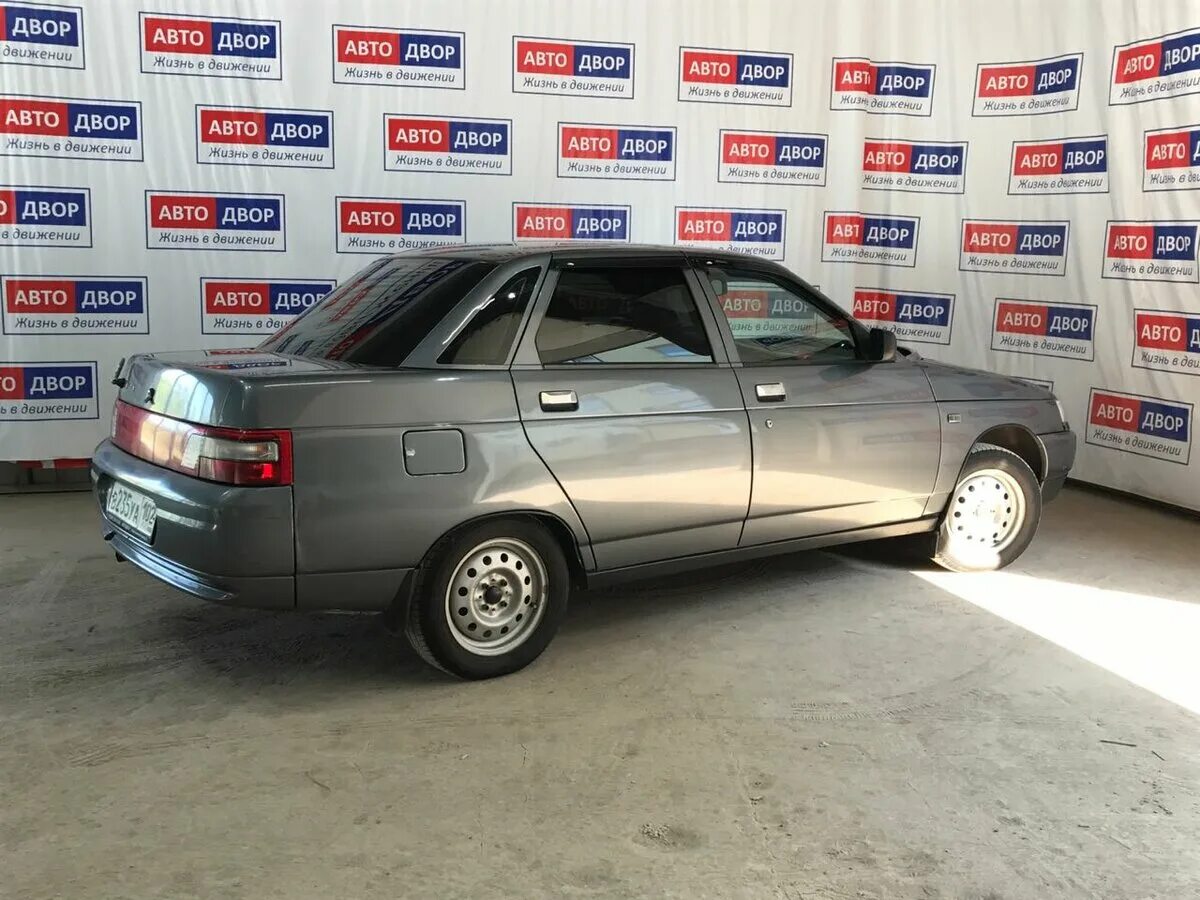 Ваз 2110 серебристая 2006 год авто ру. Ваз 2110 в астрахани и астраханской области. Ваз 2110 серебристо зеленый металлик. Десятка астрахань. Ваз 2110 1995.