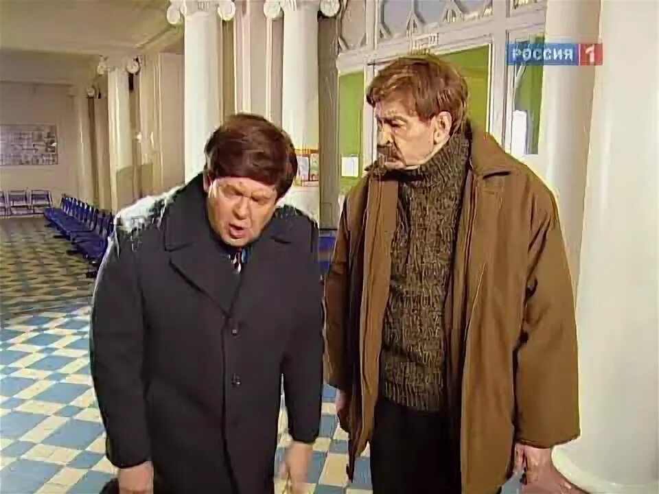 Городок карантин. Директор городок. Жириновский 1996. Городок стоянов 1998. Школа имени в м комарова.