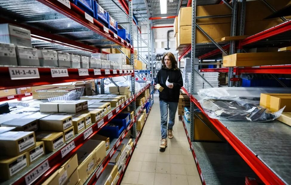 Iphone параллельный импорт. Смартфоны параллельный импорт. Lg samsung. Самсунг галакси с 12+. Параллельный импорт смартфонов.