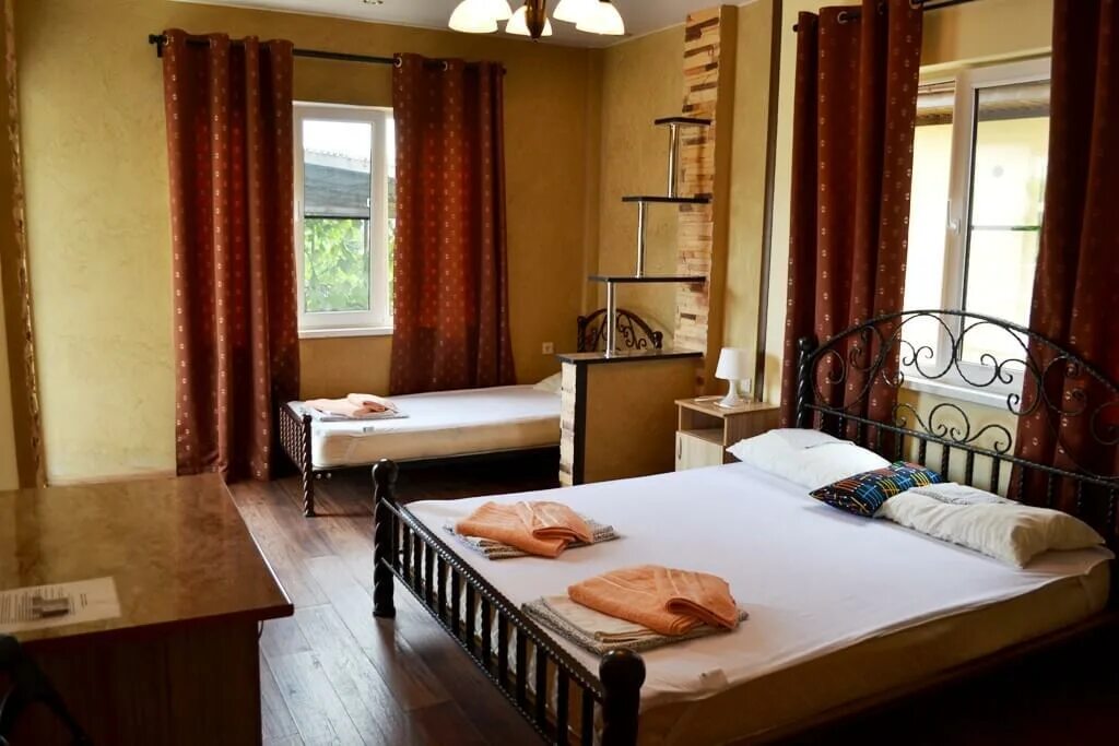 Абхазия гагры отель руно. Отель руно гагра. гостевой дом руно гагра. руно абхазия гагра. калипсо гагра абхазия.