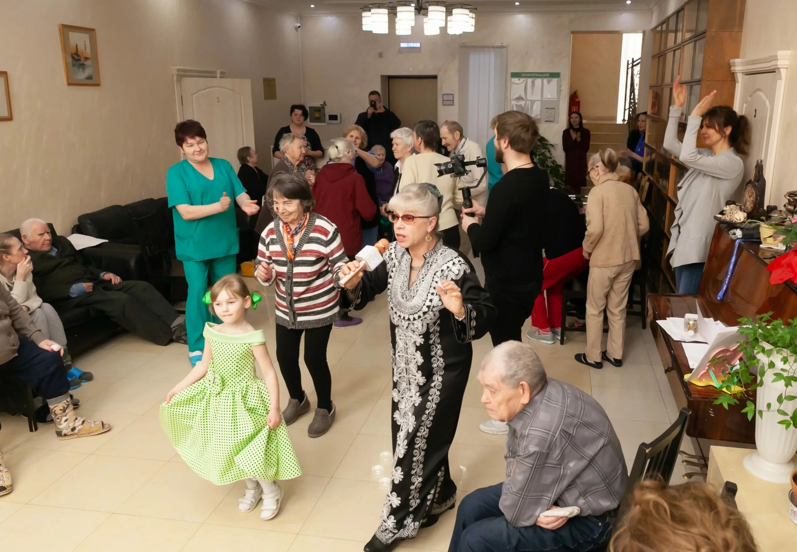 Академия долголетия пансионат сходня. Пансионат долголетие отзывы. Пансионат видное для пожилых людей. Академия долголетия пансионат сходня. Пансионат для пожилых.