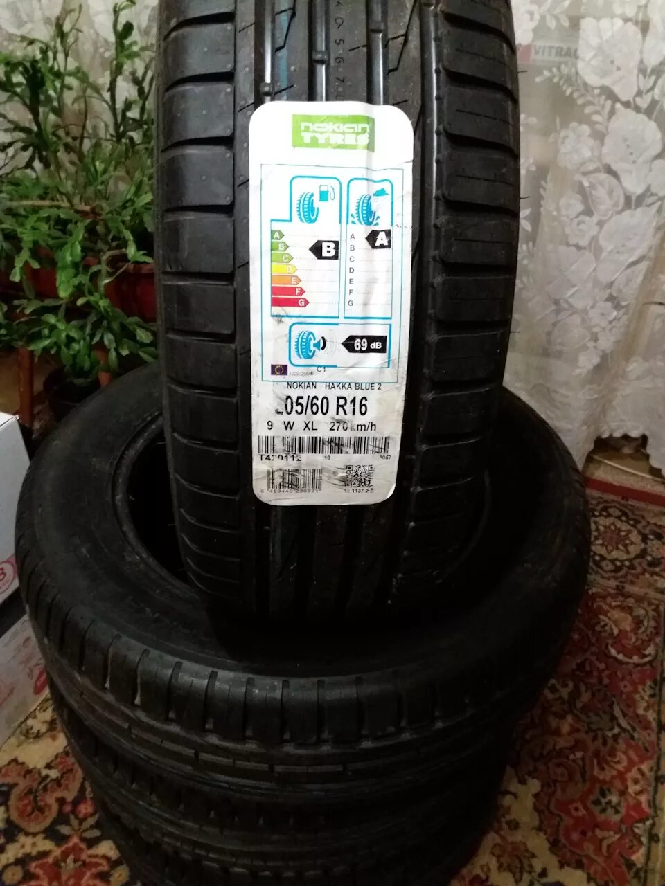 Nokian r16 лето. Nokian Hakka Blue 2. Nokian Hakka Blue 2 205/60 r16. Nokian Hakka Blue 1. Nokian Hakka Blue 3 205/60 r16 96w.