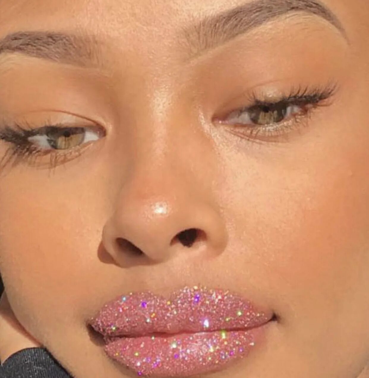 Pretty glitter lip kit. Красивые накрашенные губы. Glitter lip kit. Stay golden cosmetics glitter lip kit. Pretty glitter lip kit.