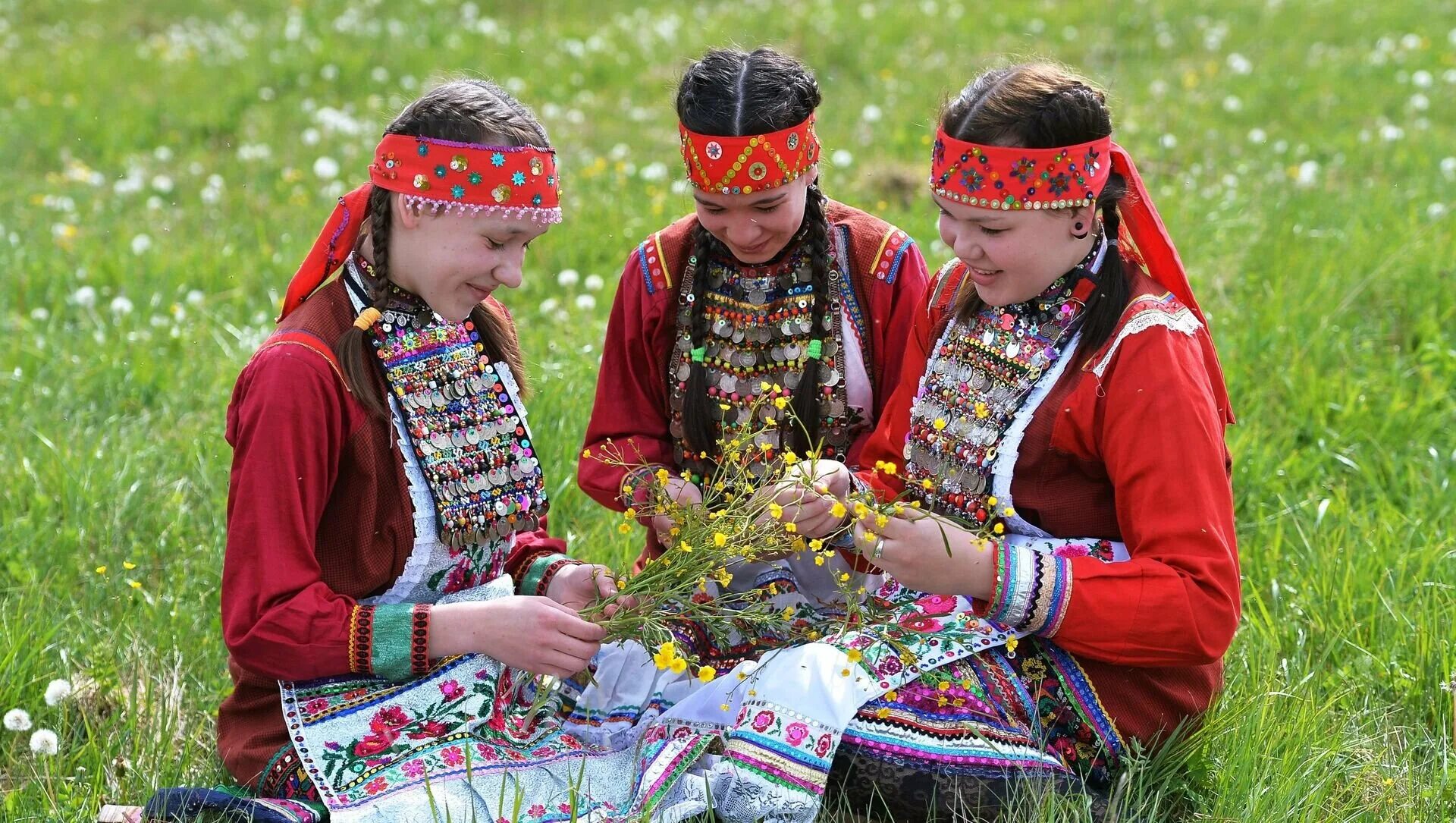 Ага-пайрем праздник народа Мари. Ага пайрем Марийский. Ага пайрем Марийский праздник. Марий Эл марийцы. Народы проживающие в свердловской области