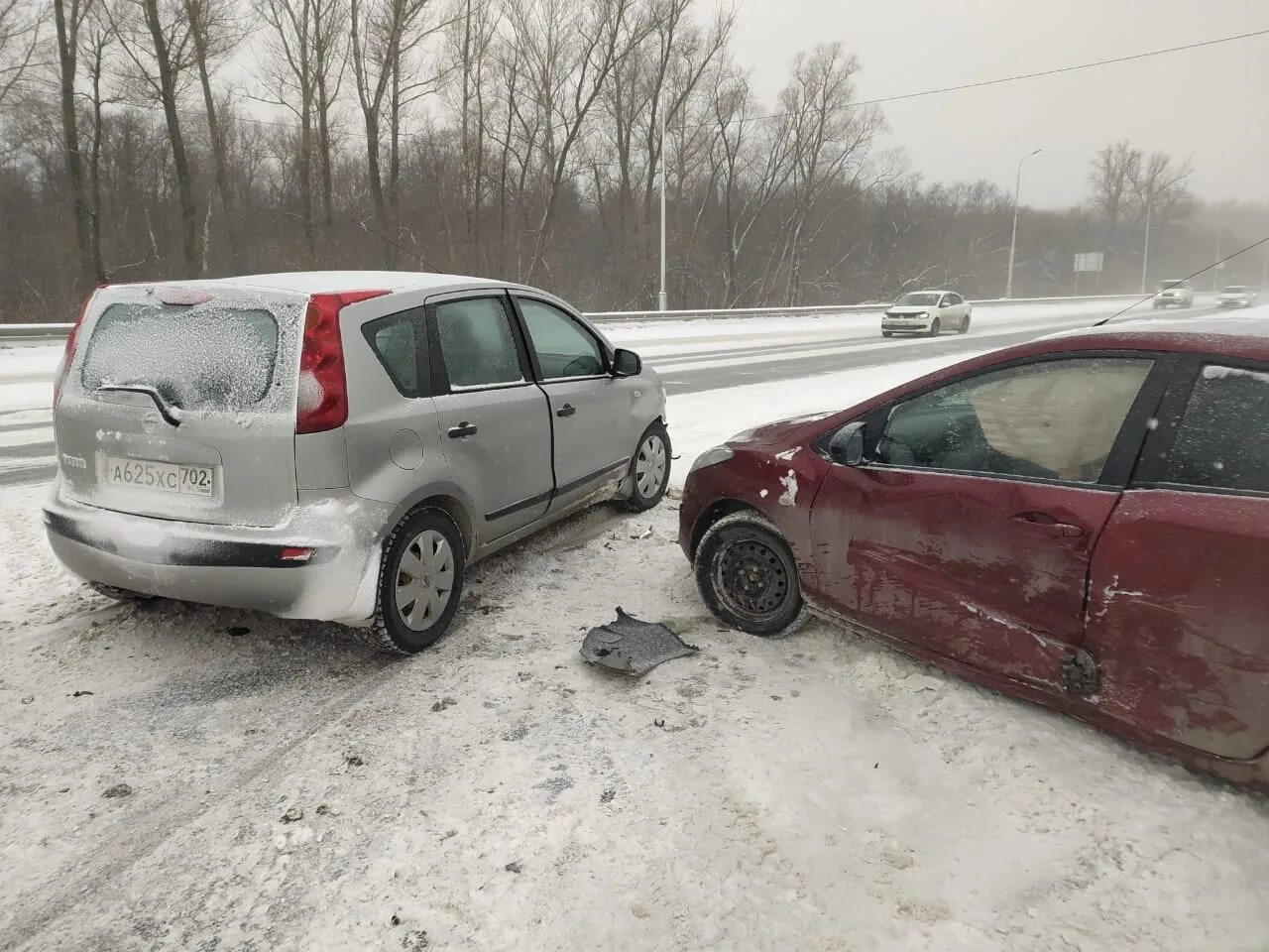 Баш дтп уфы последние новости. Авария на демском шоссе 2019. ниссан жук уфа дтп 27.07.22. дтп на демском шоссе сегодня.