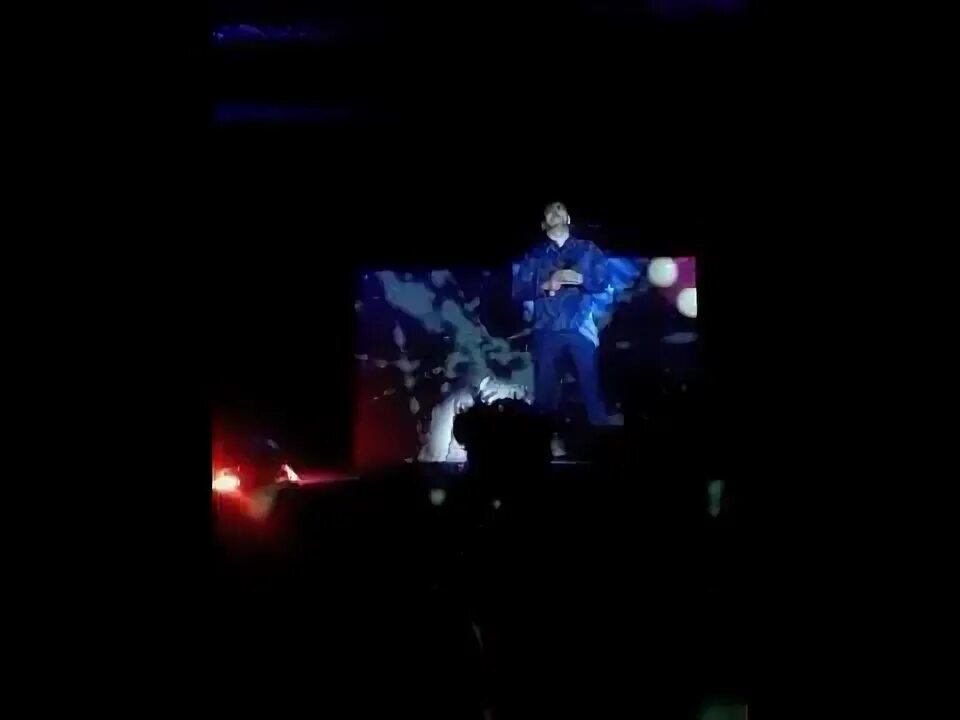 Концерты амиры. Тбилиси концерт холл. Концерт а4. Филармония тбилиси. Эммануэль муар аттракцион.