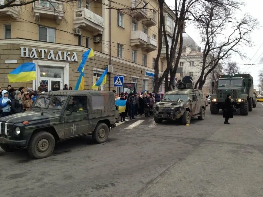 Мариуполь 2014 год. Азов мариуполь 2015. мариуполь 2014. восстание мариуполя 2014. герои азова.