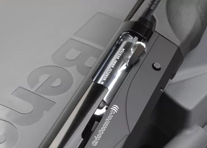 Benelli raffaello comfort. Бенелли рафаэлло крио комфорт. карбоновая планка benelli raffaello. оружейная компания бенелли. работа системы комфорта на бенелли.