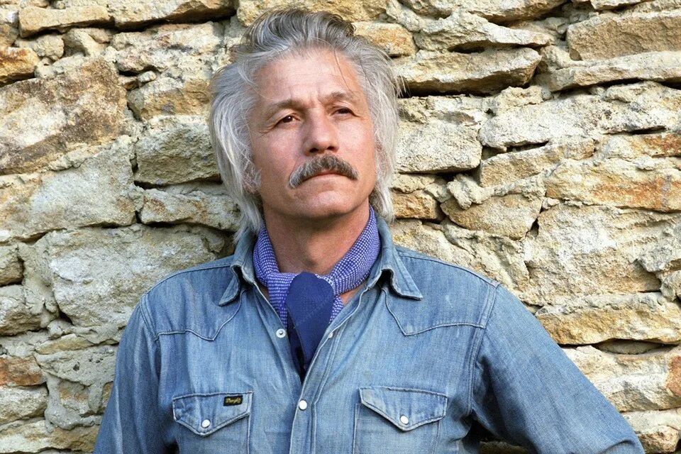Будулай актер