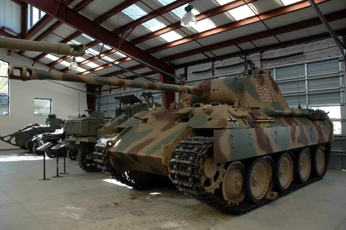 Танк т-5 пантера. Танк т пантера. Pzkpfw 5 пантера. Pz 5 panther ausf a. Пантера танк.