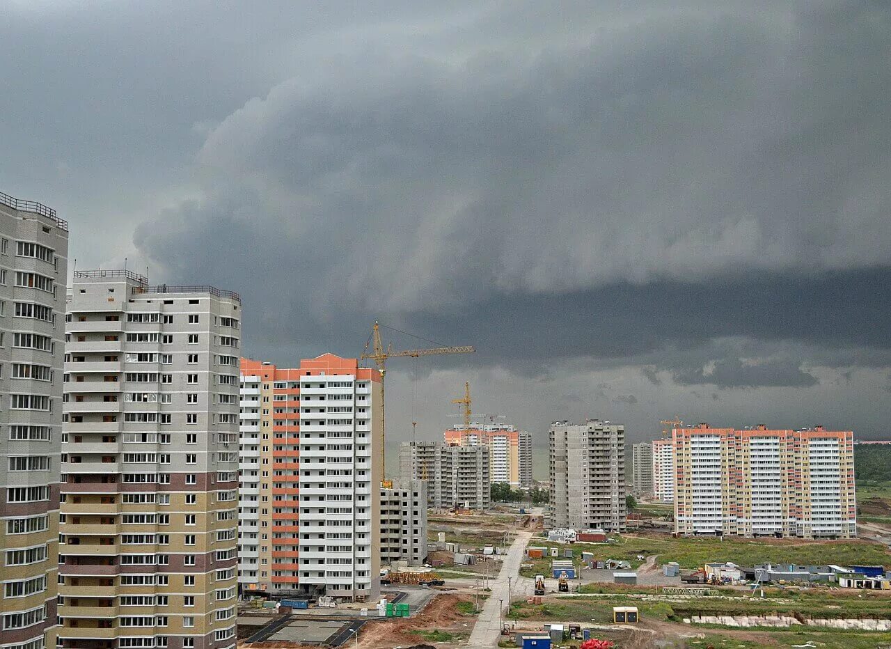 Сайт суворовский ростов. Суворовский район Ростова на Дону. Микрорайон Суворовский. ЖК Суворовский Ростов-на-Дону. Ростов военный городок мкр Суворовский.