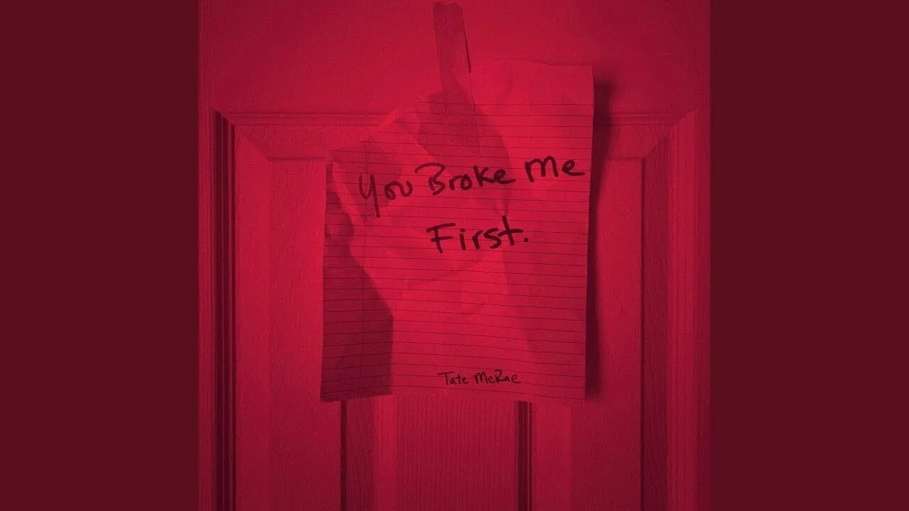 Tate mcrae you broke me first. You broke me first. tate mcrae – you broke me. tate mcrae you broke me first обложка.