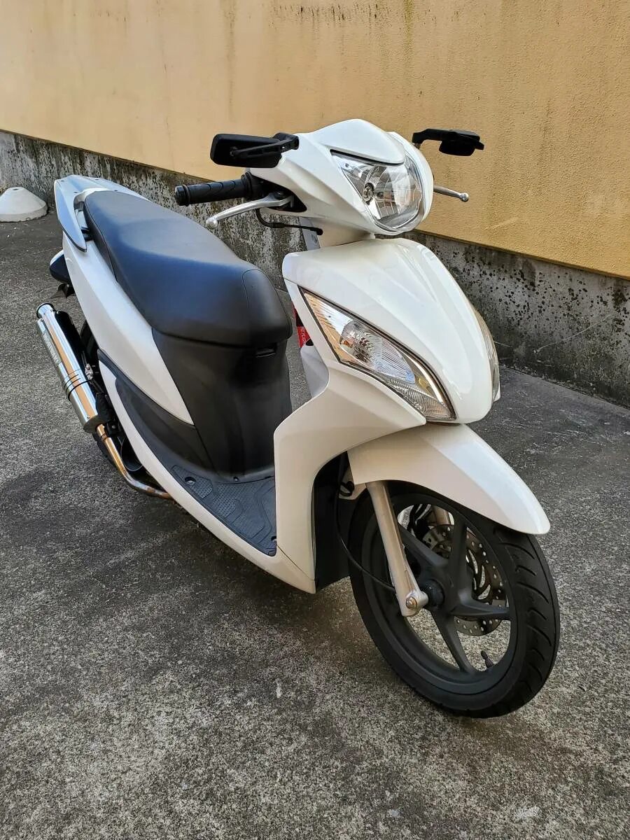 Хонда дио 110. Скутер Honda Dio 110. Honda Dio 110 белая. Хонда Dio Deluxe 100 (jf31).