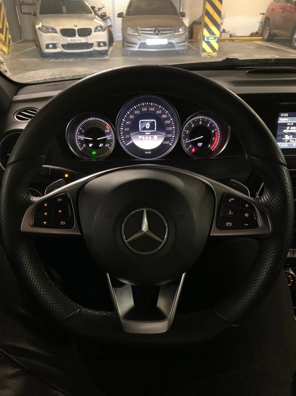 Установка косого рестового руля - Mercedes-Benz C-class (W204), 3 л, 2007 года с