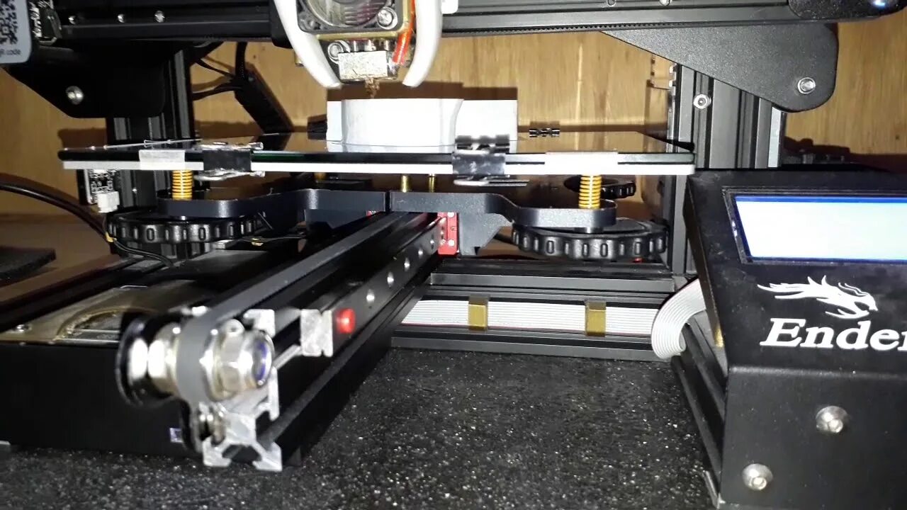 Каретка Ender 3 Pro. Каретка оси x Ender 3. Рельсовые направляющие в 3d принтере. Ender 3 Pro каретка x ремень.