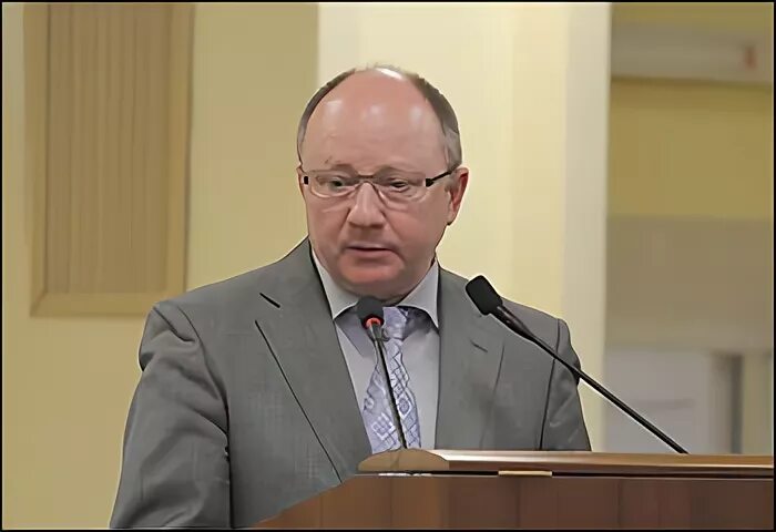 ю н старилов