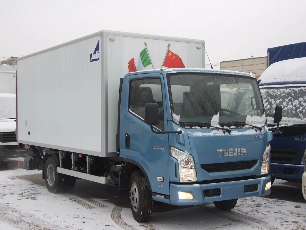 Навеко с300. Naveco c300 фургон. Naveco, модель АФ 77b4nj. АФ 77a4nj. Yuejin Yuejin Naveco 2008.