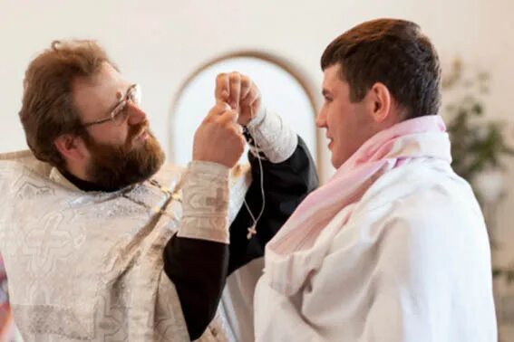 спящий священник