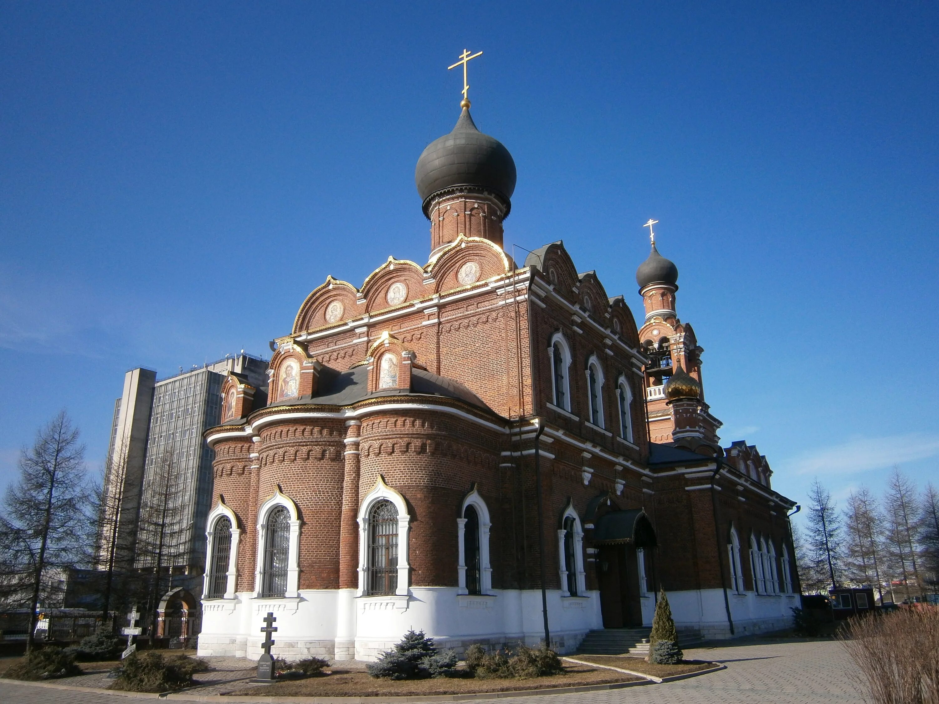 Храм Преображения в Тушино. Волоколамское шоссе 128 храм. Спасо-Преображенская Церковь в Тушино. Храм Преображения Господня Москва.