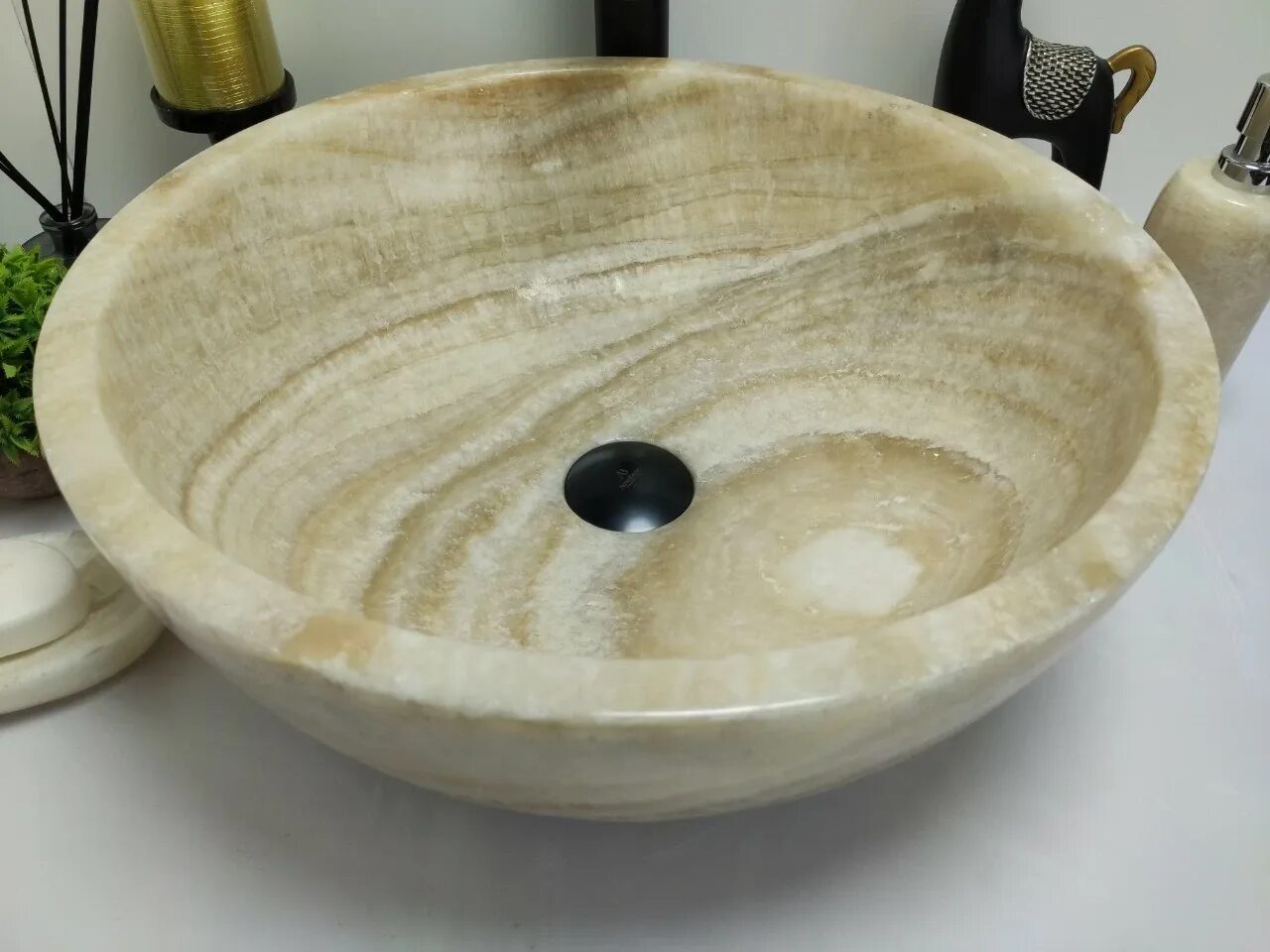 Раковина из оникса. Раковина из оникса. Раковина из оникса в ванную. Раковина 43 см natural stone erozy green xl. Накладная раковина из оникса с подсветкой.