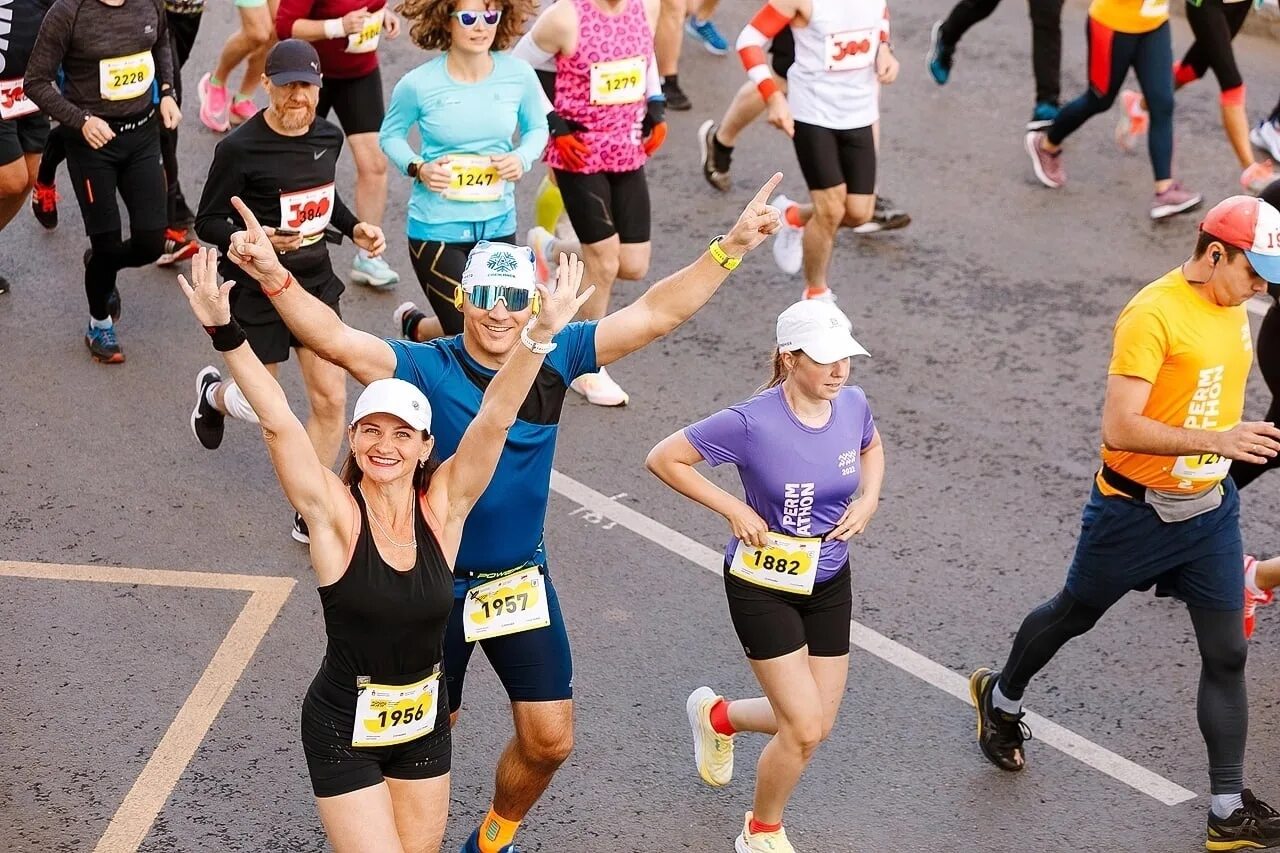 Марафон начался. Landmine marathon. Викулова московский полумарафон 2023. Московский марафон волонтеры. Забеги сентябрь 2024.