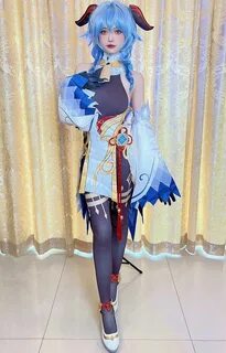 Fantasy factory: ganyu cosplay