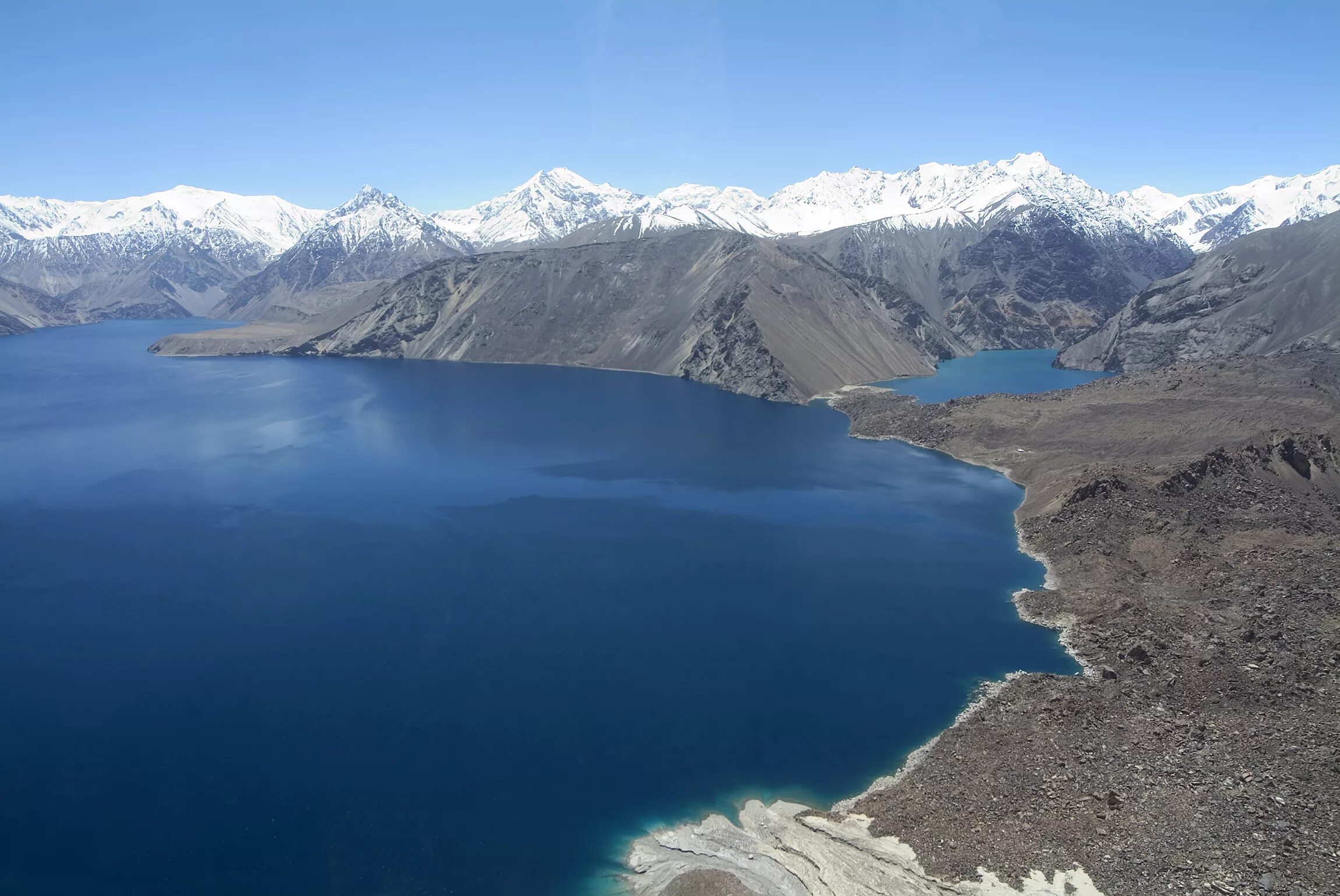 таджикистан варзоб горы. река чу в киргизии. село хосрех дагестан. озера сарез в памире. сарезское озеро таджикистан.