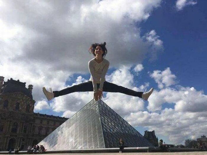 Триумф нелепости 6 букв