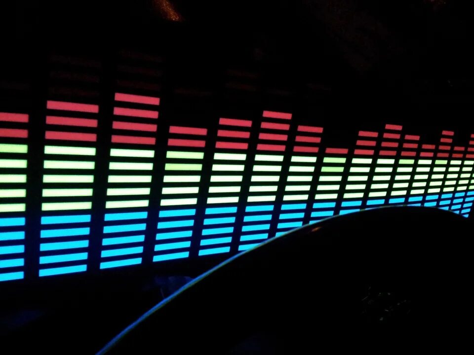 Колонка equalizer. Колонка equalizer
