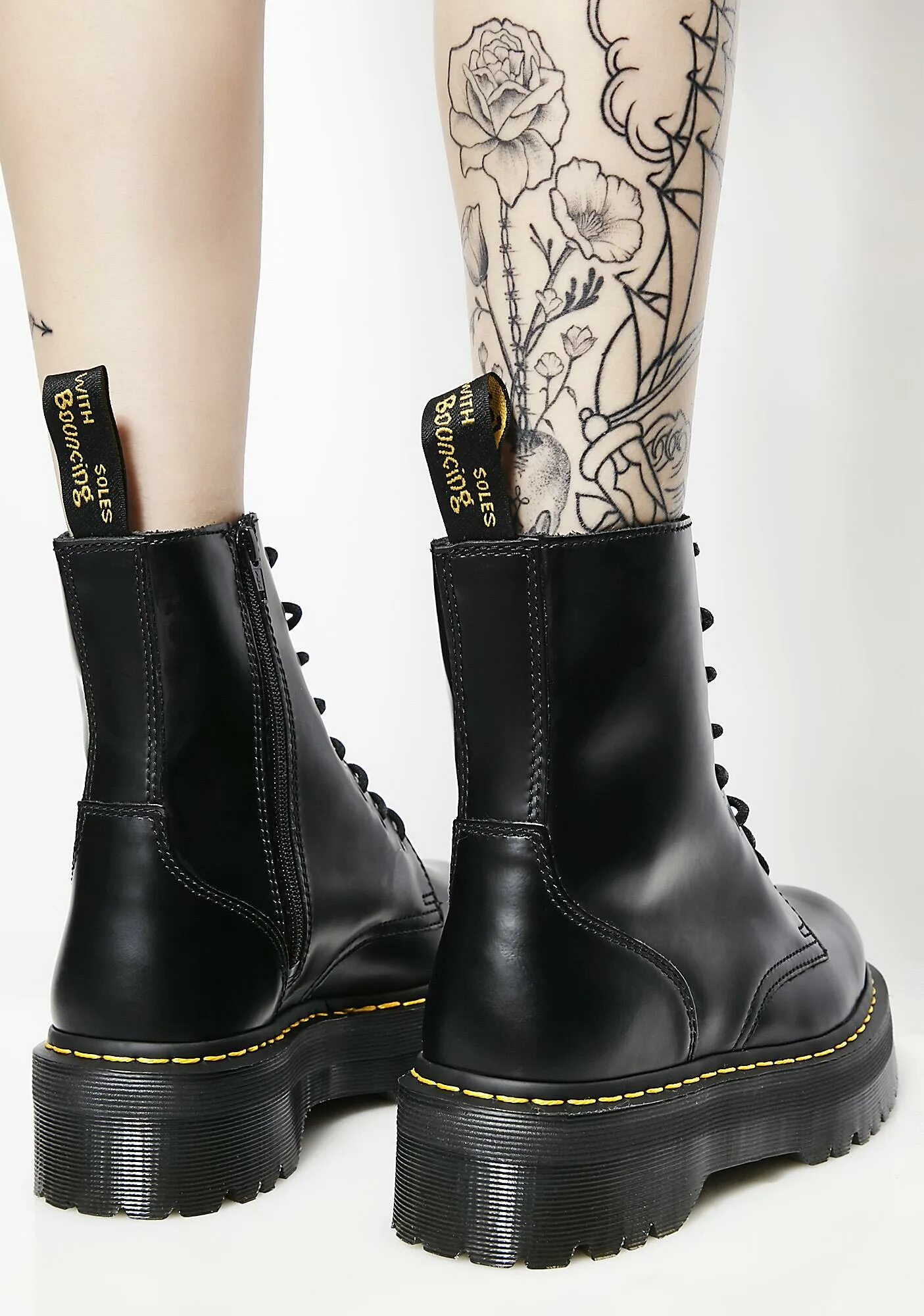 Мартинсы подошва. Dr. Martens ботинки Jadon. Мартинсы Jadon 8 Eye Boot. Сапоги Dr. Martens Jadon. Ботинки Dr. Martens Jadon FL-8 Eye Boot.