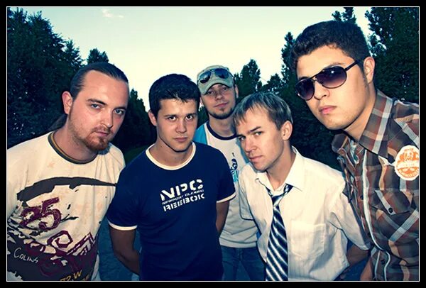 Группа автоматические удовлетворители. Автоматические удовлетворители панк-рок группа. Группа ау типа 600 6 ленинградский фестиваль. Группа автоматические удовлетворители. Группа 600.