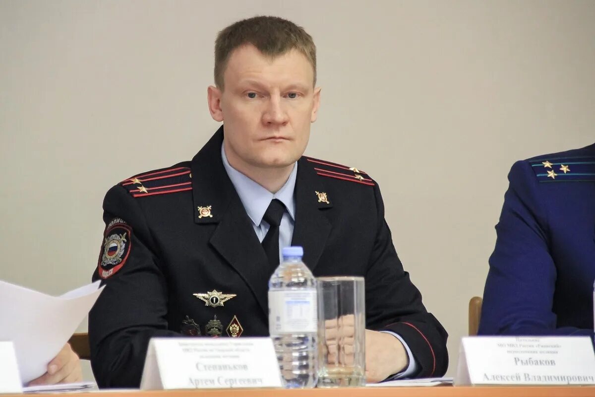 Начальник полиции. Начальник ржевский. Начальник ржевский. Зам начальника полиции. Начальник дежурной части.
