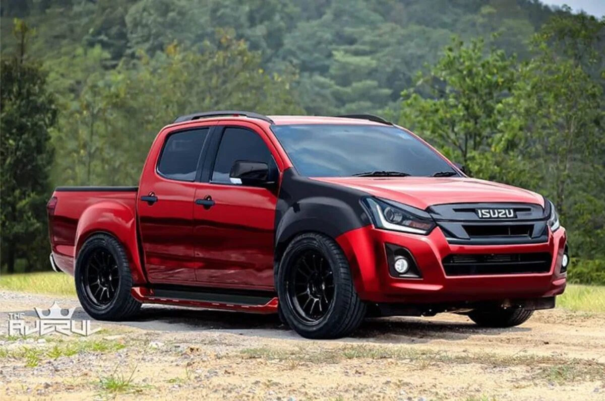 Пикап корея. Isuzu d-Max Tuning. Аутлендер пикап красный. Pickup 2023 tyuning. Isuzu d Max stance.