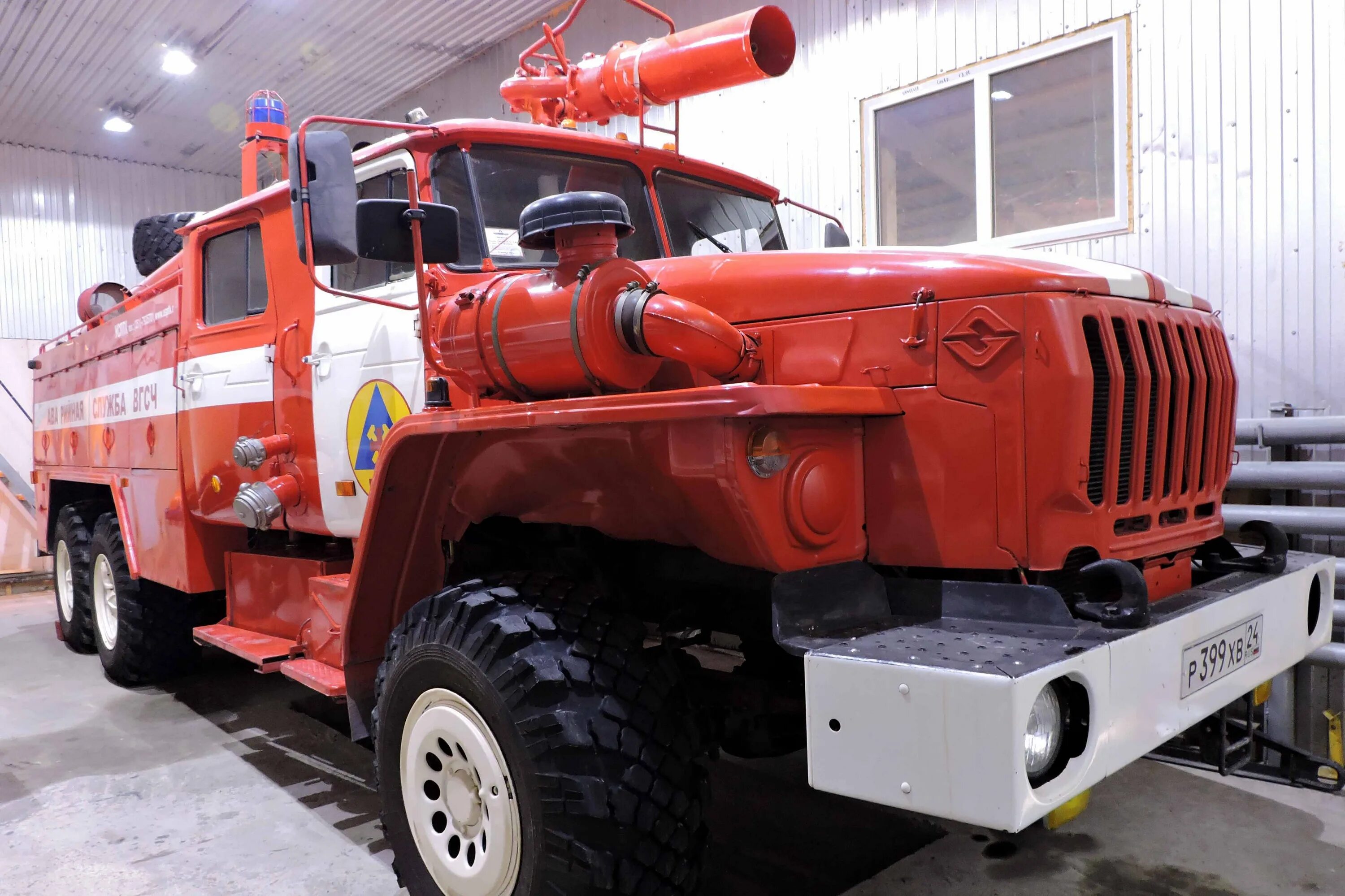 Урал 43202 пожарный. 0-40. Урал 375 ац 5. Пожарная машина урал 4320 ац 40. Пожарная машина урал 4320.