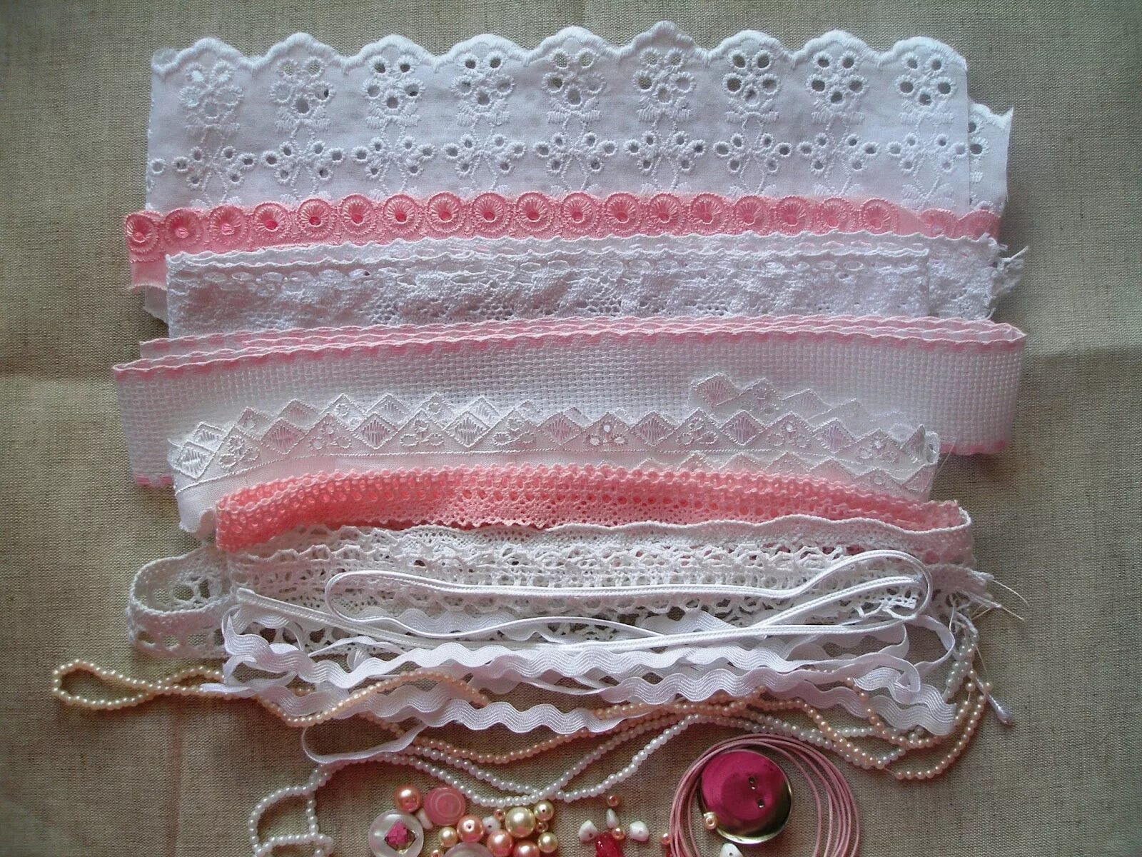 Кружавчики. Затейливое кружево алиса. Киришское кружевоплетение. Группа кружева саранск. Стихотворение о вологодских кружевах.