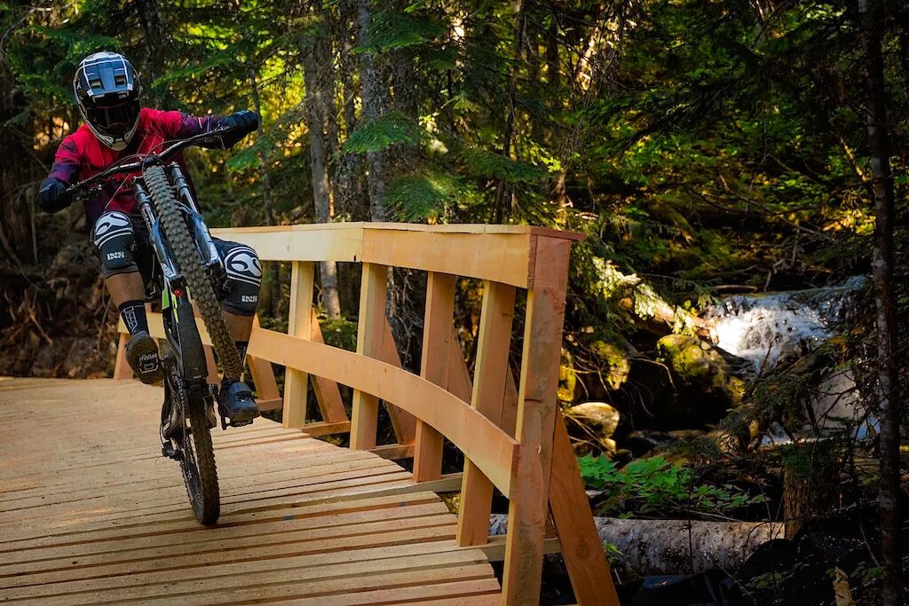 Whistler Bike Park. Даунхилл Манжерок. Исеть даунхилл. Женский даунхилл. Downhill перевод